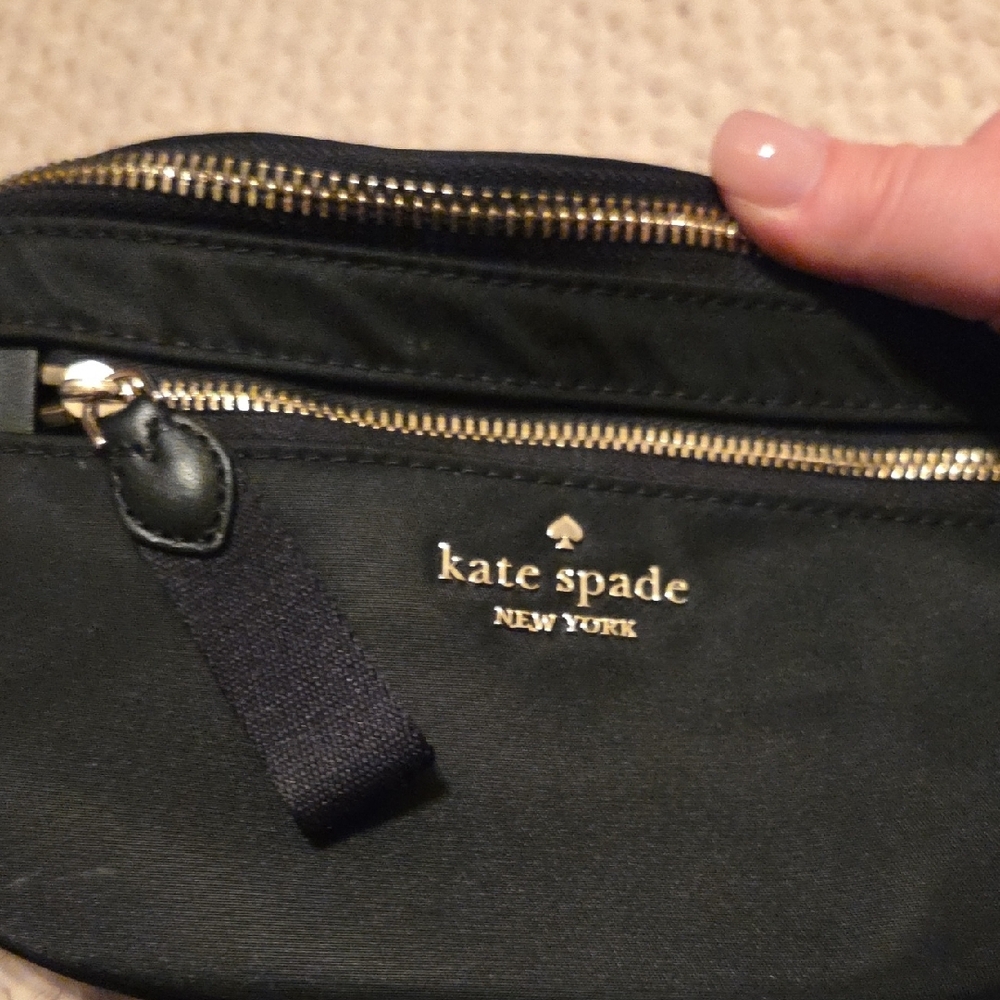 kate spade black nylon waist bag with gold zippers - Picture 7 of 9